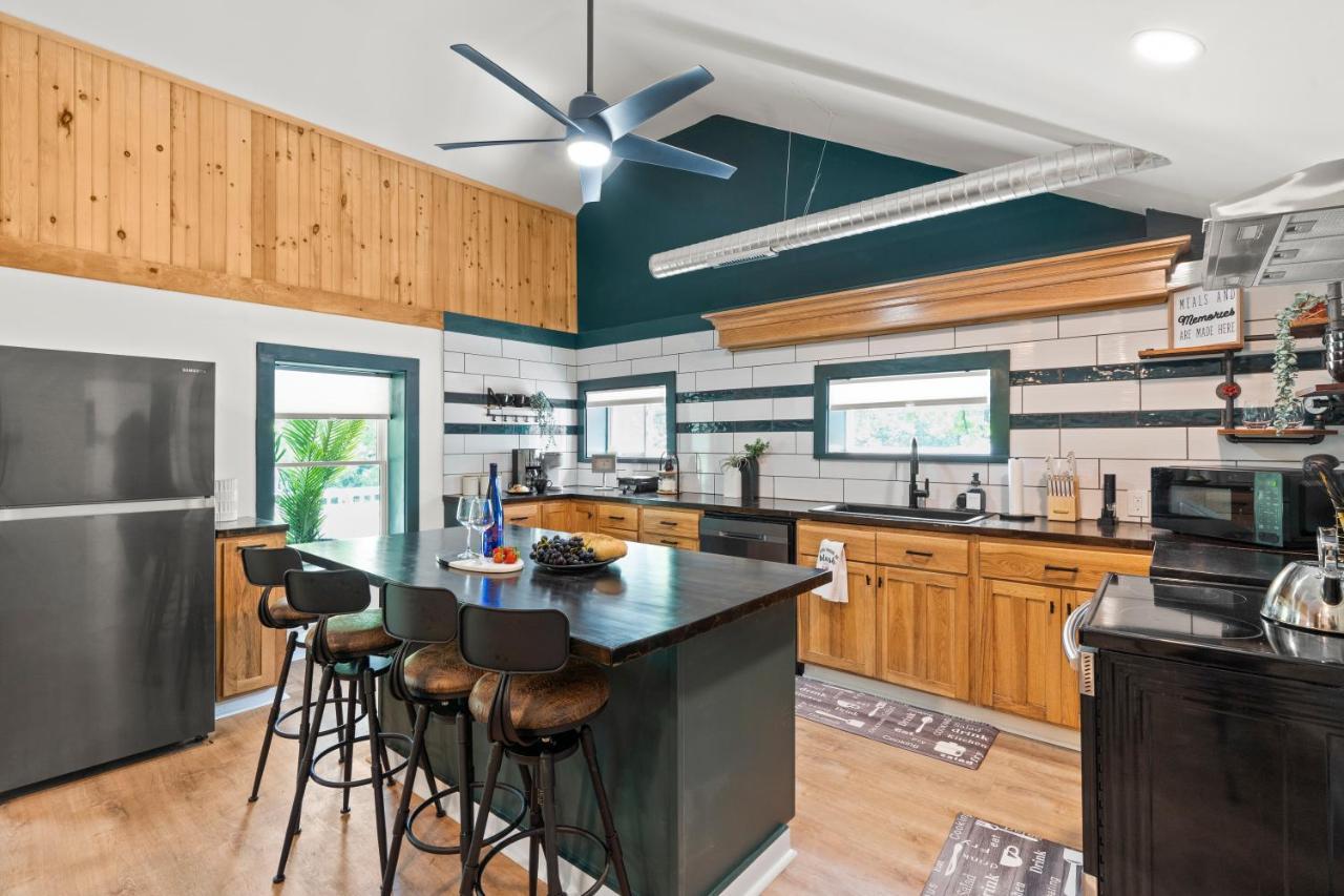 The Modern Forge Ny, Honeoye Lake Ngoại thất bức ảnh