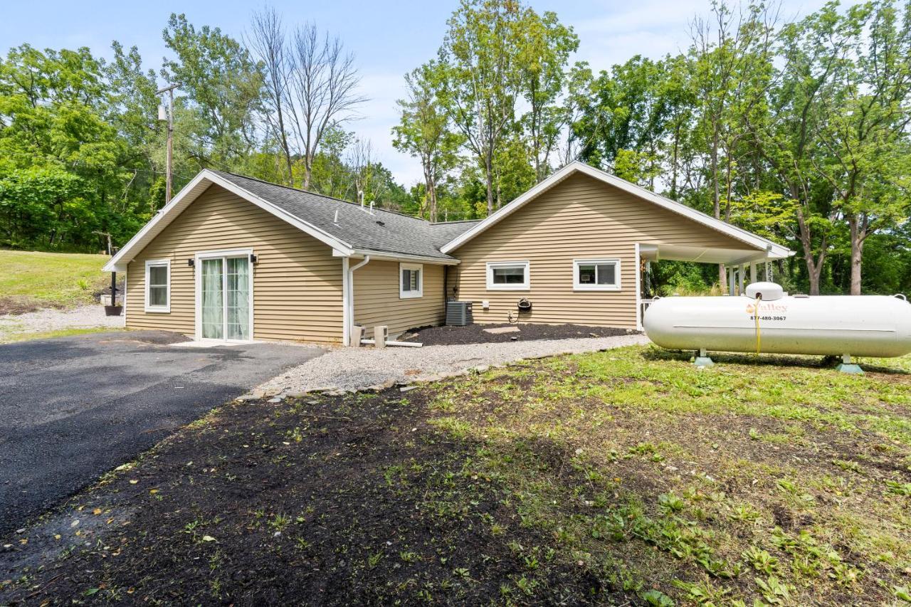 The Modern Forge Ny, Honeoye Lake Ngoại thất bức ảnh